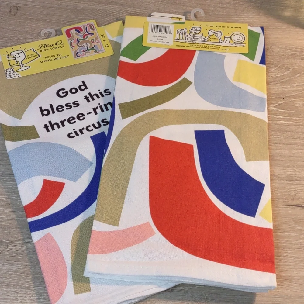 Blue Q Witty Dish Towel Three Ring Circus New With Tags Set Of 2